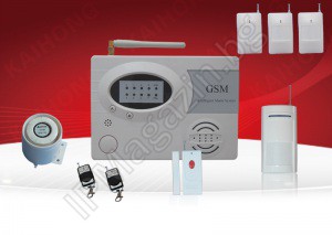IP-AP007-4 - wireless, GSM alarm for home, 4 volumetric motion sensors, 1 door MIC (panic button), 2 remote 