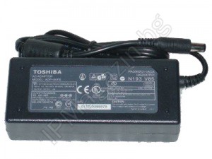 IP-P154 15V, 4A, power adapter 